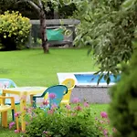 Alluring With Swimming Pool In Tyrol 公寓 瓦德林