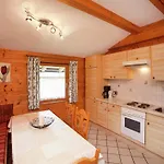 Alluring With Swimming Pool In Tyrol Apartmán *