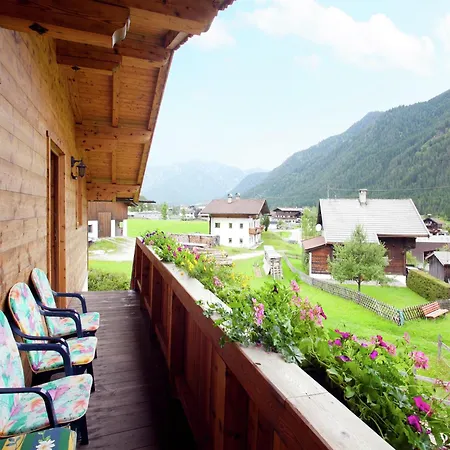 Alluring With Swimming Pool In Tyrol 公寓 *