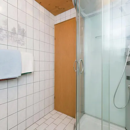 Alluring With Swimming Pool In Tyrol 公寓