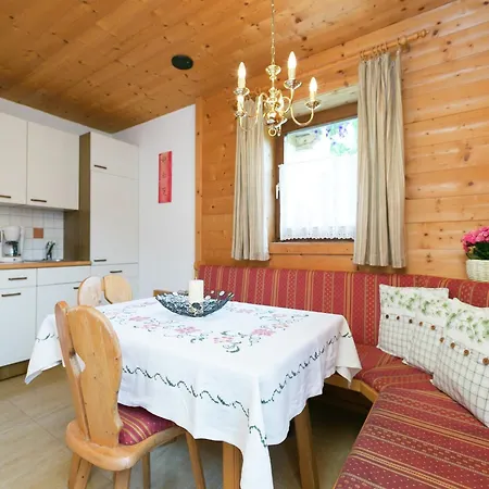 Daire Alluring With Swimming Pool In Tyrol