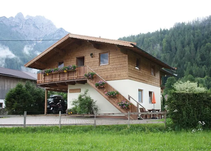 شقة Alluring With Swimming Pool In Tyrol ويدرنغ