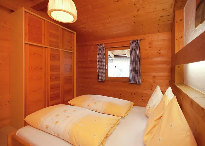 Alluring With Swimming Pool In Tyrol Apartman *