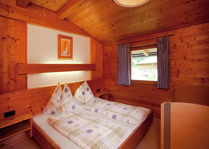 Alluring With Swimming Pool In Tyrol Apartman *